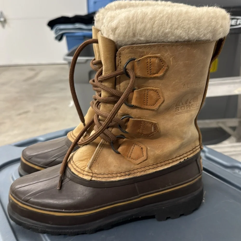 Sorel‎ Caribu Winter Boots